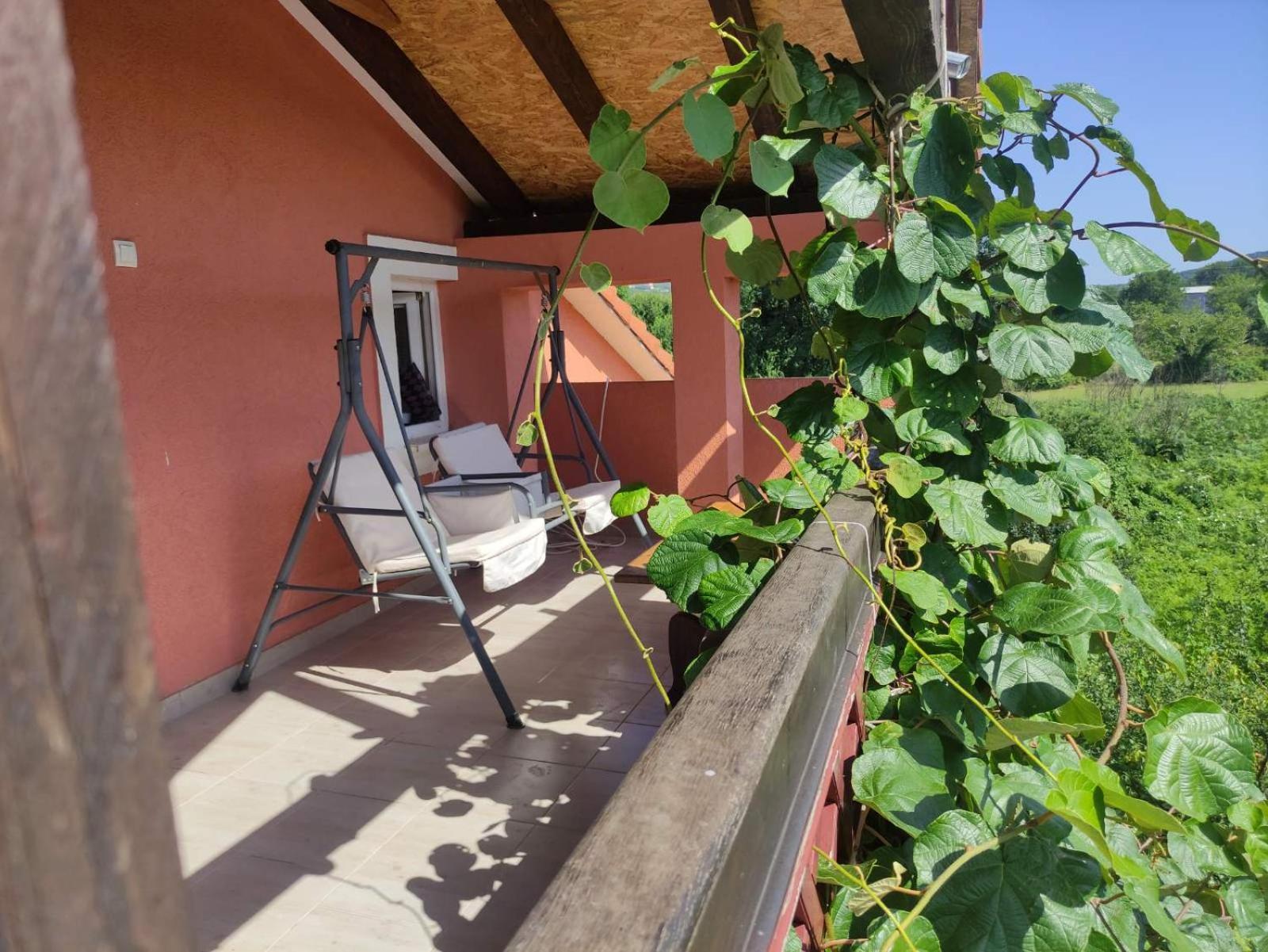 Green Valley Котор Экстерьер фото